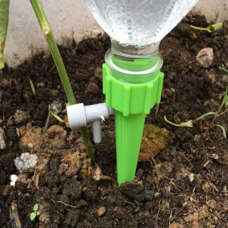 Self-Watering Garden or Potplant Spikes