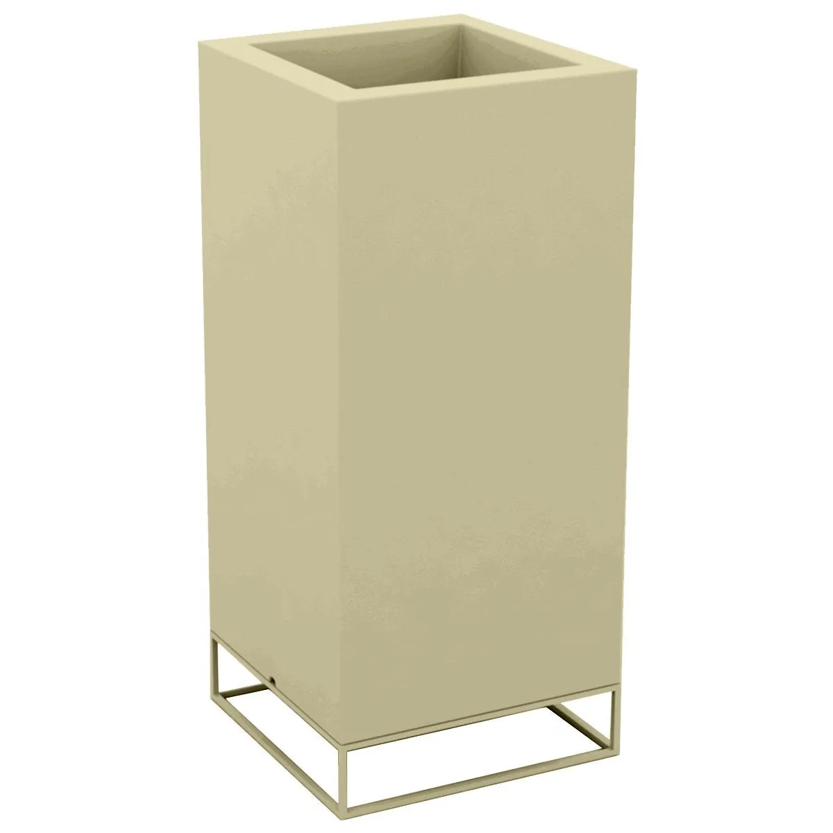 Vela High Cube Planter